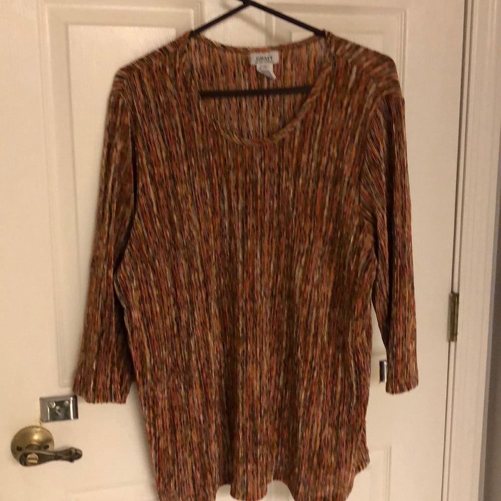Comfortable Multi-Color Top